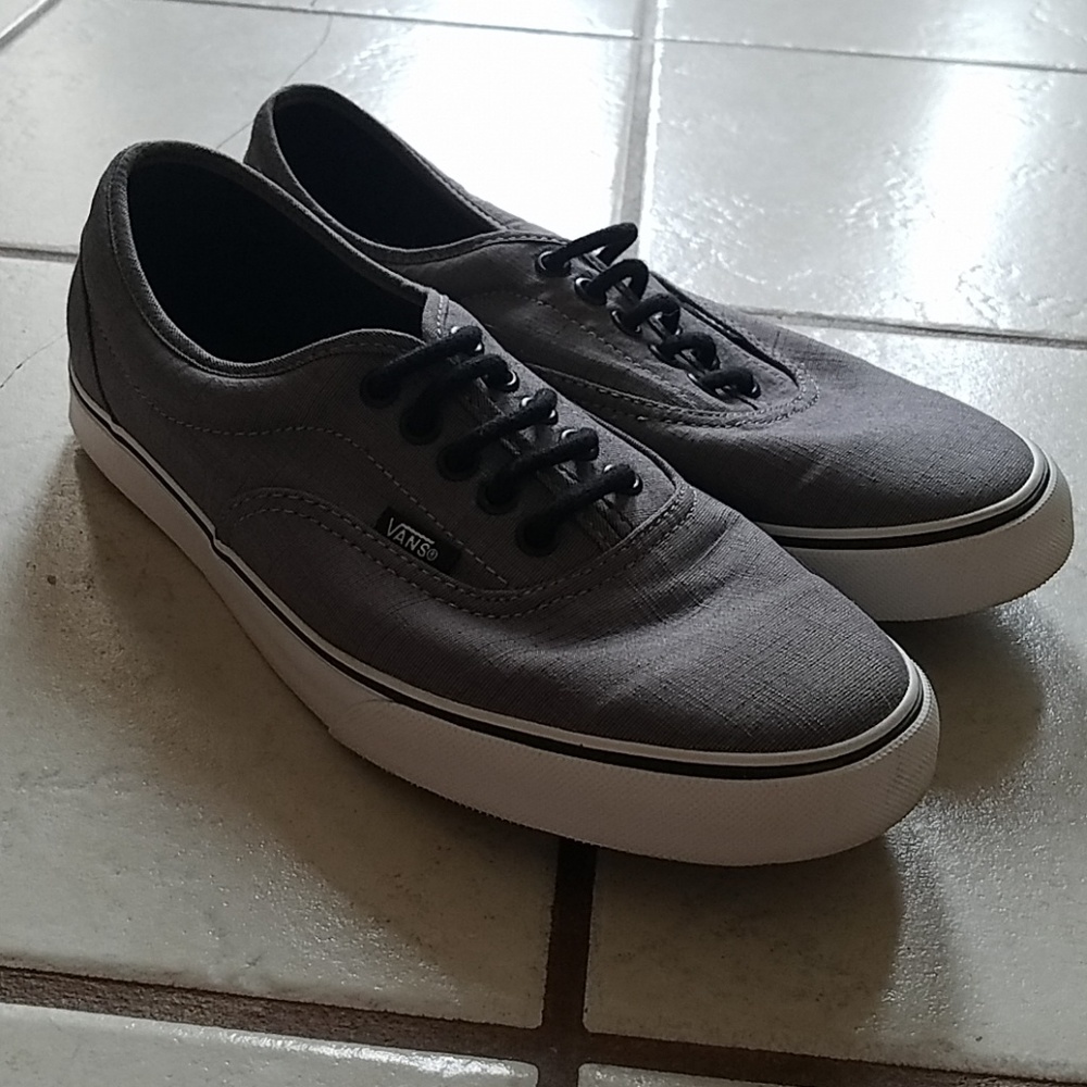 Vans Era
